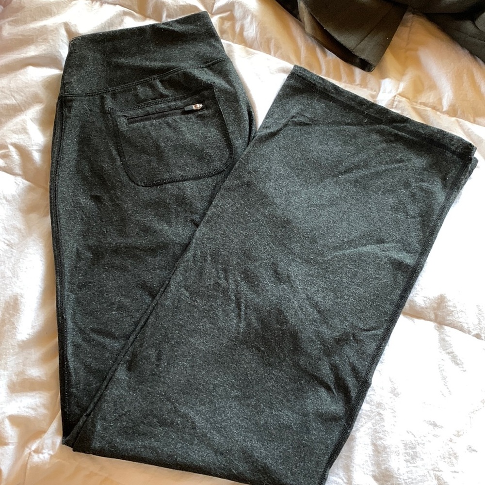 Yoga pants